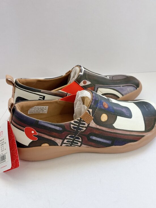 Men’s Size 11 NWT UIN Combination Art Travel Shoes Abstract Slip-On Casual Flats